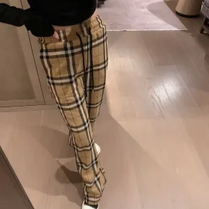 Luxury Aaa Burberry Plaid Trousers